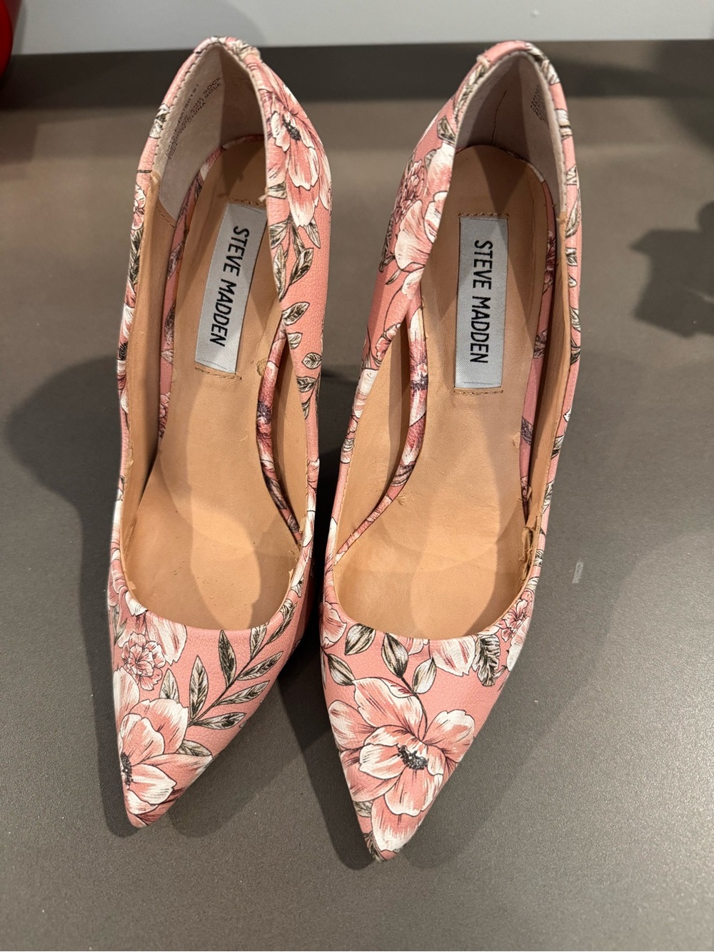 Steve Madden Hazel Rose Pink Floral Pointed Pumps - Picture 2 of 7